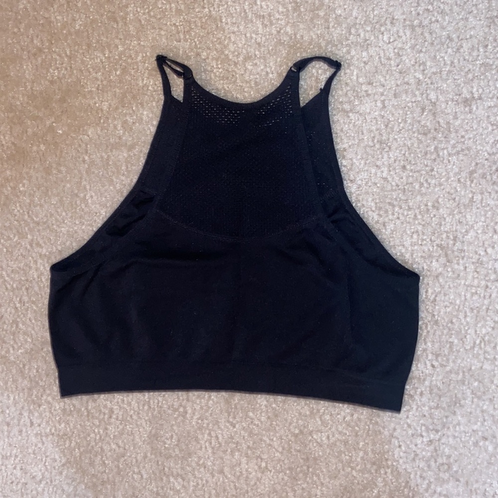 🆕 Crop Top Bundle - Picture 7 of 11